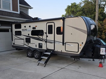 Thumbnail of RV