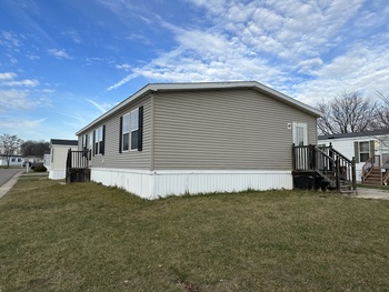 Thumbnail of mobile home