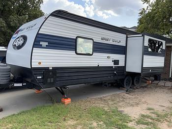 Thumbnail of RV