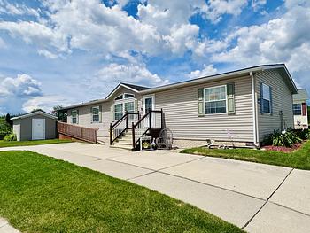 Thumbnail of mobile home
