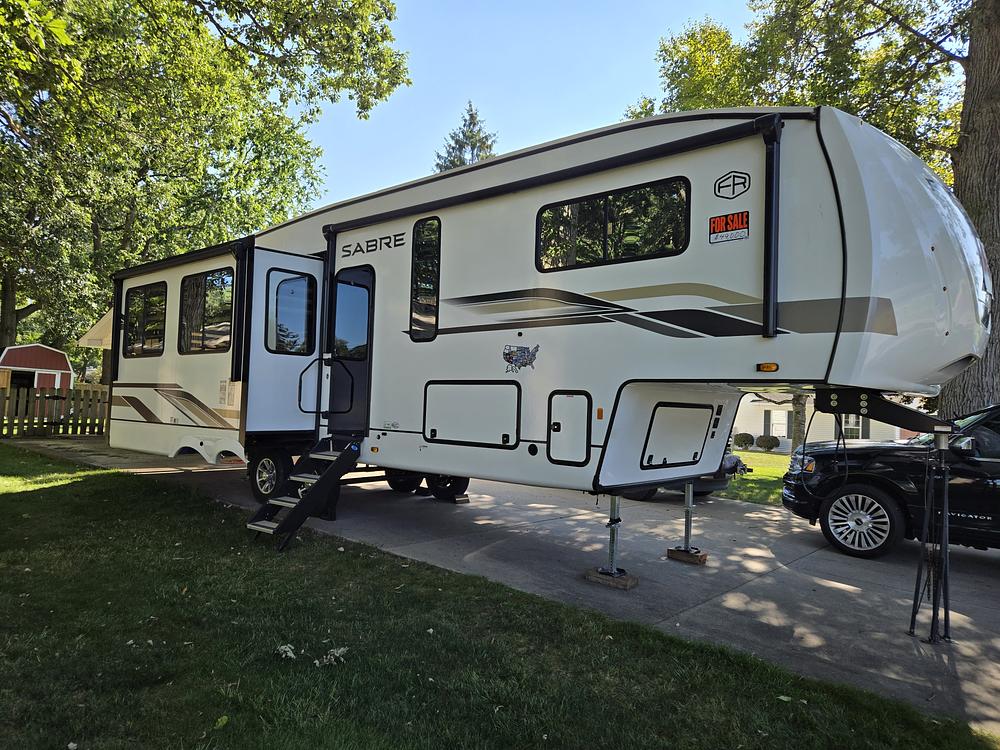 Photo of Rv