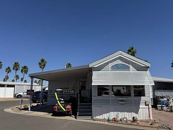 Thumbnail of mobile home