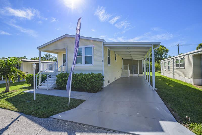 Photo of Mobile Home