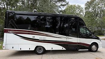 Thumbnail of RV