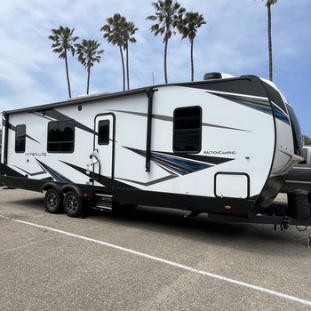 Thumbnail of RV