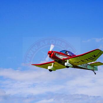 da2c0cd4-297f-11f0-87ea-b4e35605155b