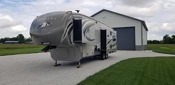Thumbnail of RV