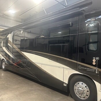 Thumbnail of RV