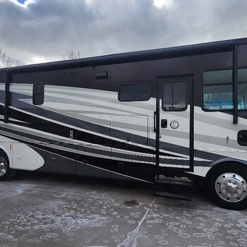Thumbnail of RV