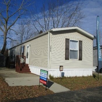 Thumbnail of mobile home