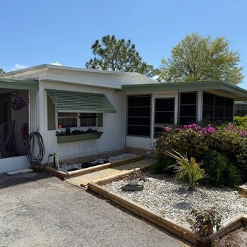Thumbnail of mobile home
