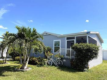 Thumbnail of mobile home
