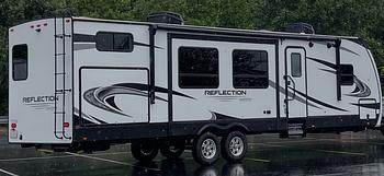 Thumbnail of RV