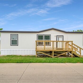 Thumbnail of mobile home