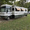 RV for Sale: 2002 Adventurer 35U