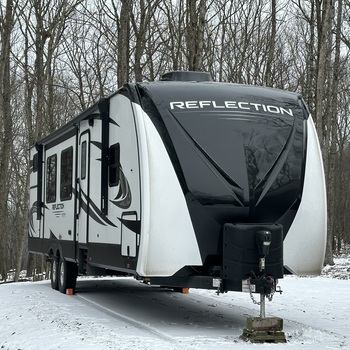 Thumbnail of RV
