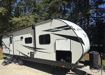 Thumbnail of RV