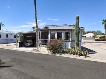 Thumbnail of mobile home