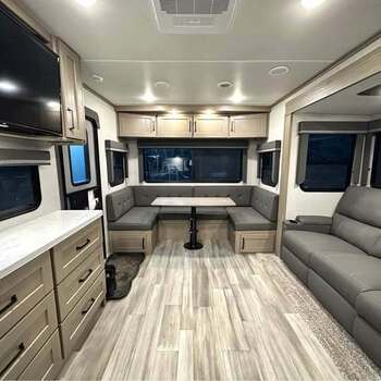 Thumbnail of RV
