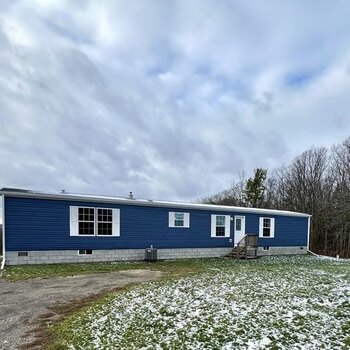 Thumbnail of mobile home