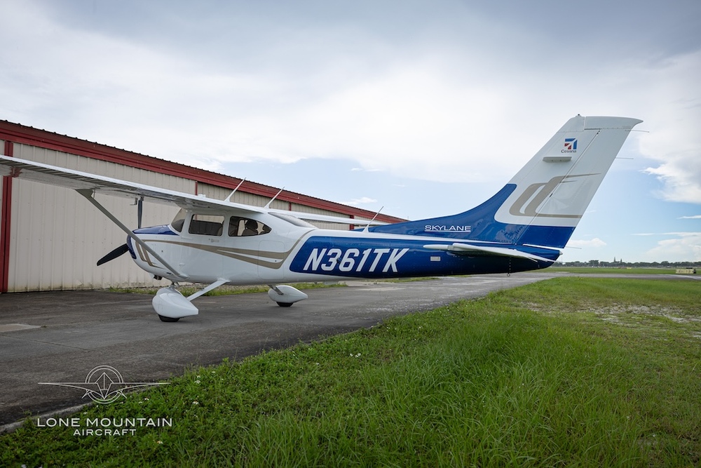 N361TK - 3.jpg