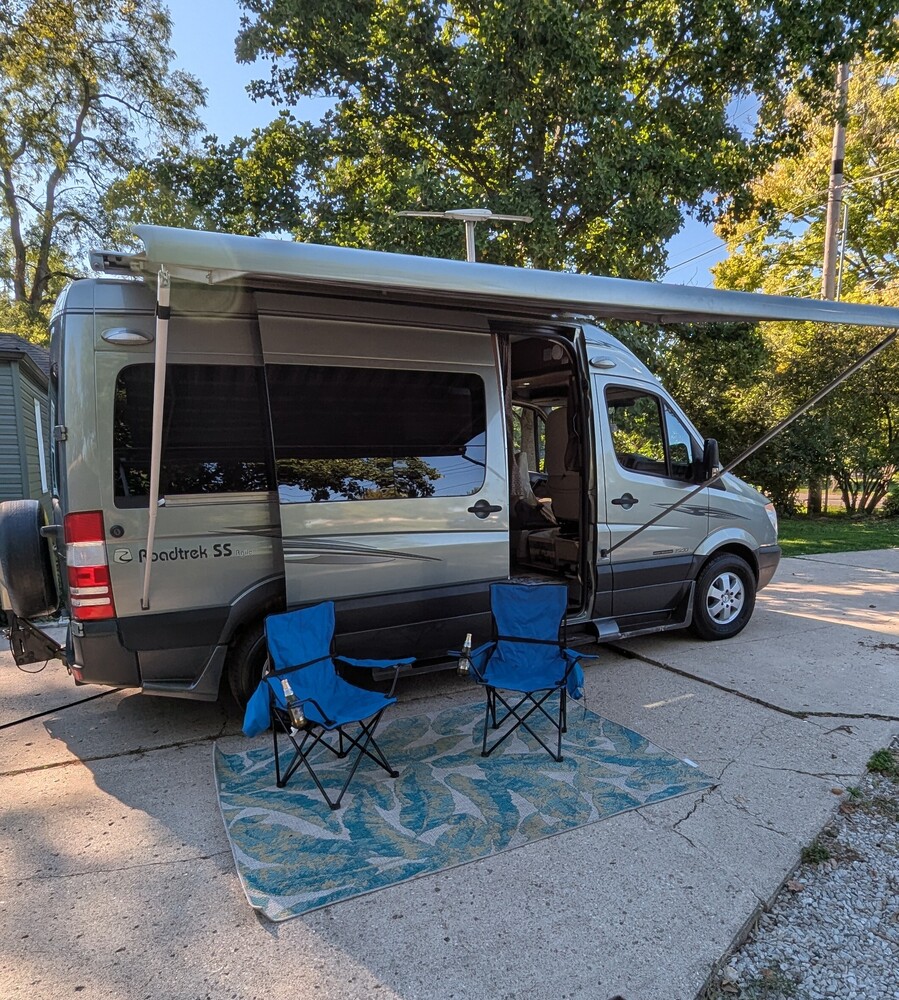 Photo of Rv