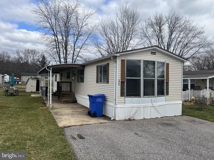 Photo of Mobile Home