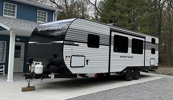 Thumbnail of RV