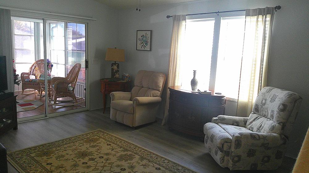 Lake Griffin Harbor Village