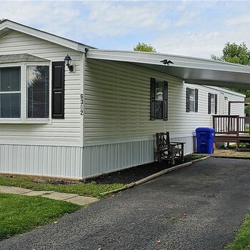 Thumbnail of mobile home