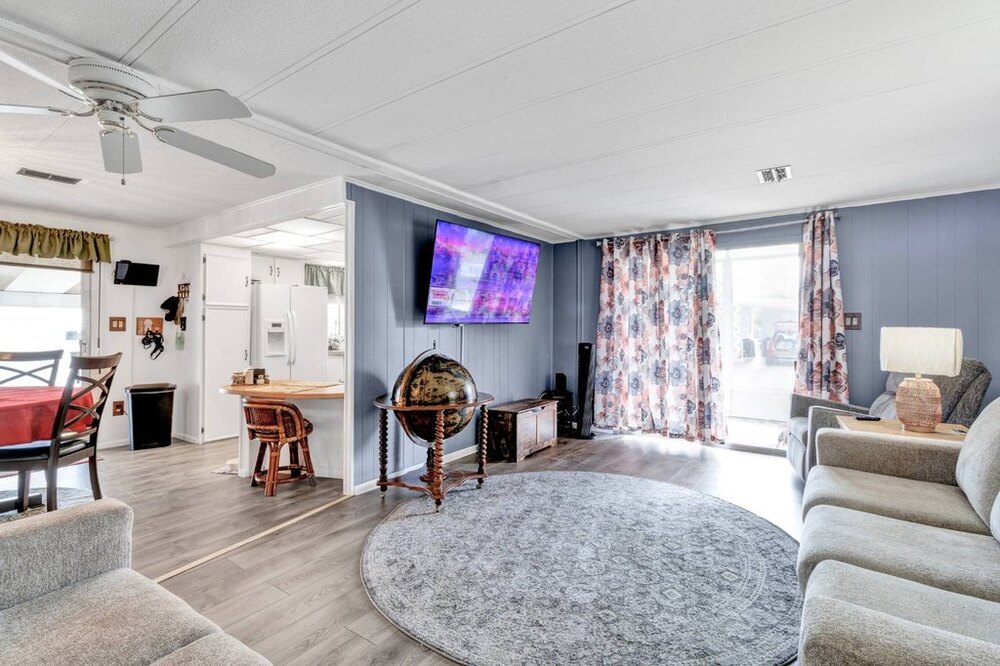 Photo of Mobile Home