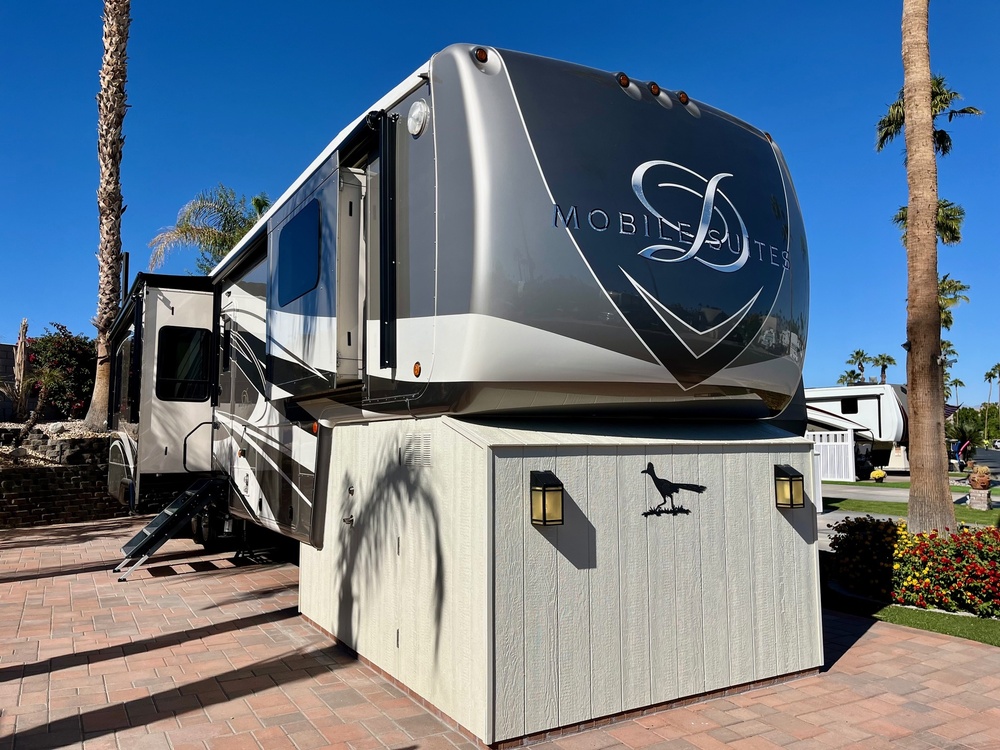 Photo of Rv