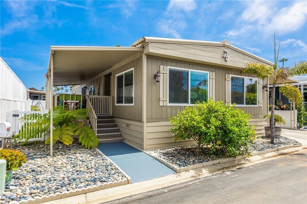 Photo of Mobile Home