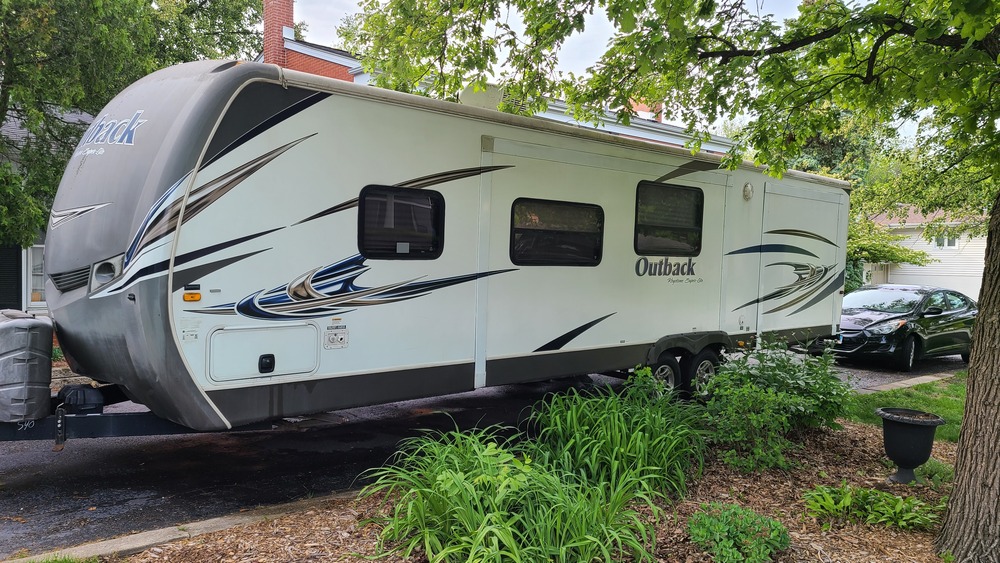 Photo of Rv