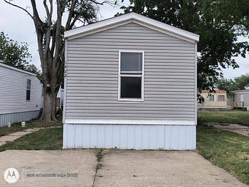 Thumbnail of mobile home