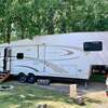 RV for Sale: 2005 Hitchhiker Ii Ls 32.5RL BG