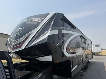 Thumbnail of RV
