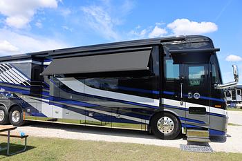 Thumbnail of RV
