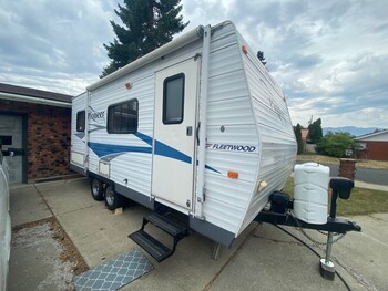 Thumbnail of RV