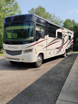 Thumbnail of RV