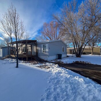 Thumbnail of mobile home
