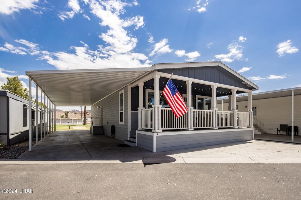 Photo of Mobile Home