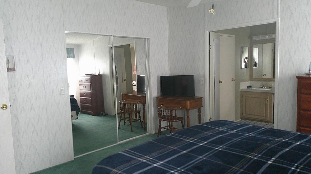 Lake Griffin Harbor Village