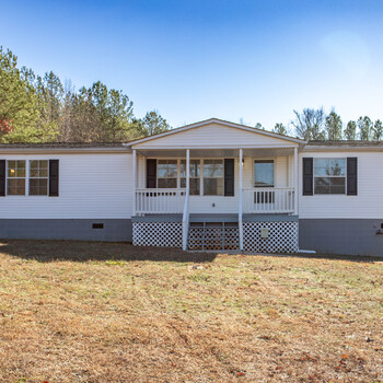 Photo of Charming 3-Bed, 2-Bath Home on 3.73 Acres with Modern Farmhouse Flair and Plenty of Space!