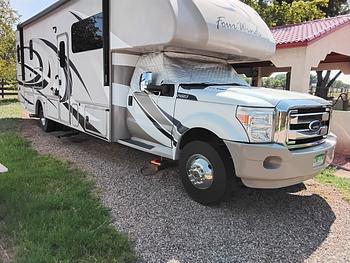 Thumbnail of RV