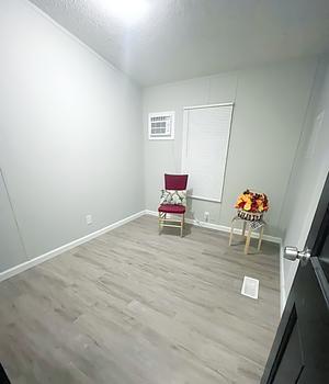 Photo of For Sale: 3-bedroom, 2-bathroom | Marshall 12