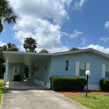 Thumbnail of mobile home
