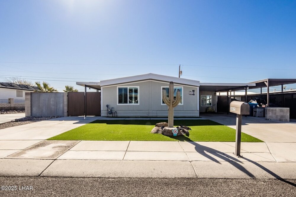 Photo of Mobile Home