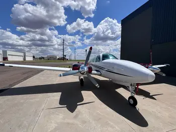 7735/beechcraft-baron-58-1980-flightmarket-id-7735-39490.webp