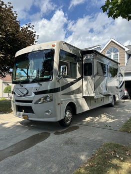 Thumbnail of RV